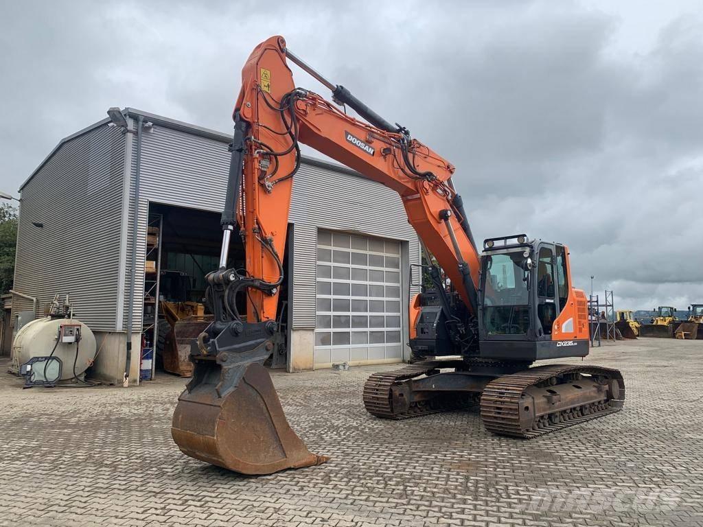 Doosan DX 235 LCR-5 Kāpurķēžu ekskavatori