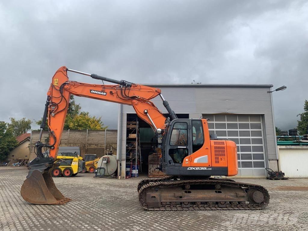 Doosan DX 235 LCR-5 Kāpurķēžu ekskavatori