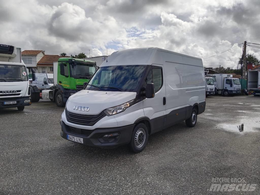 Iveco DAILY 35S16 Furgons