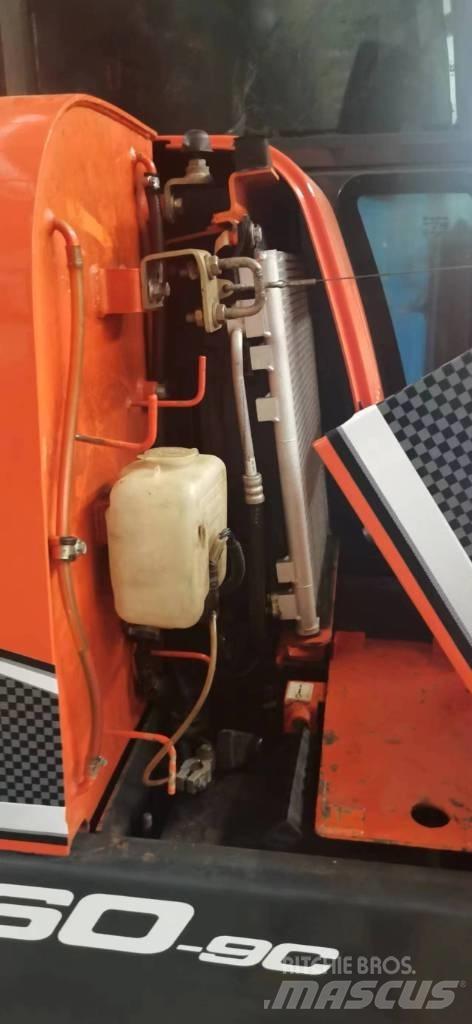 Doosan 60-9c Kāpurķēžu ekskavatori