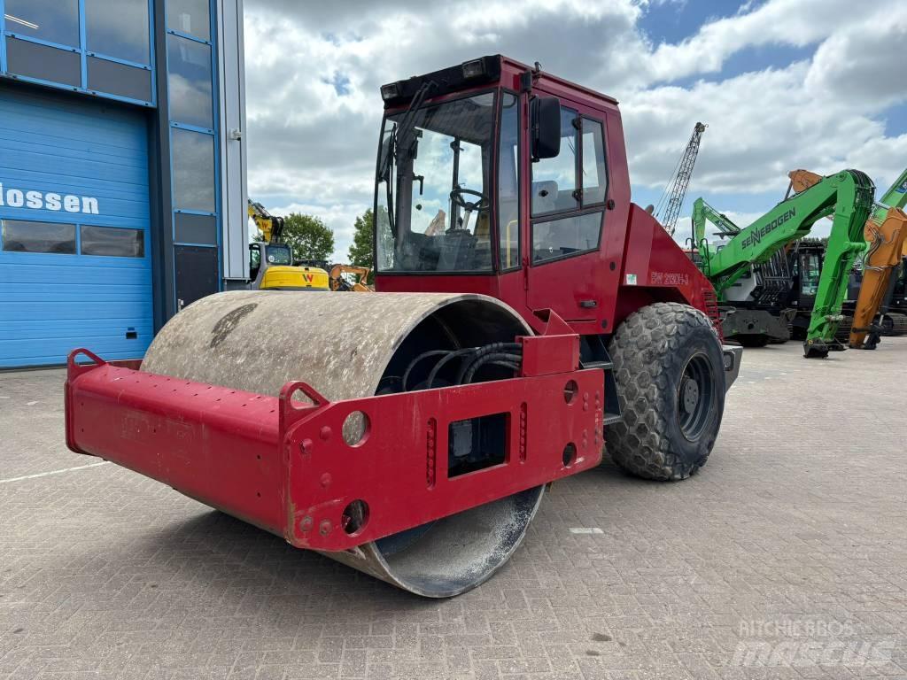 Bomag BW 213 D H-3 Vienvalča grunts veltņi
