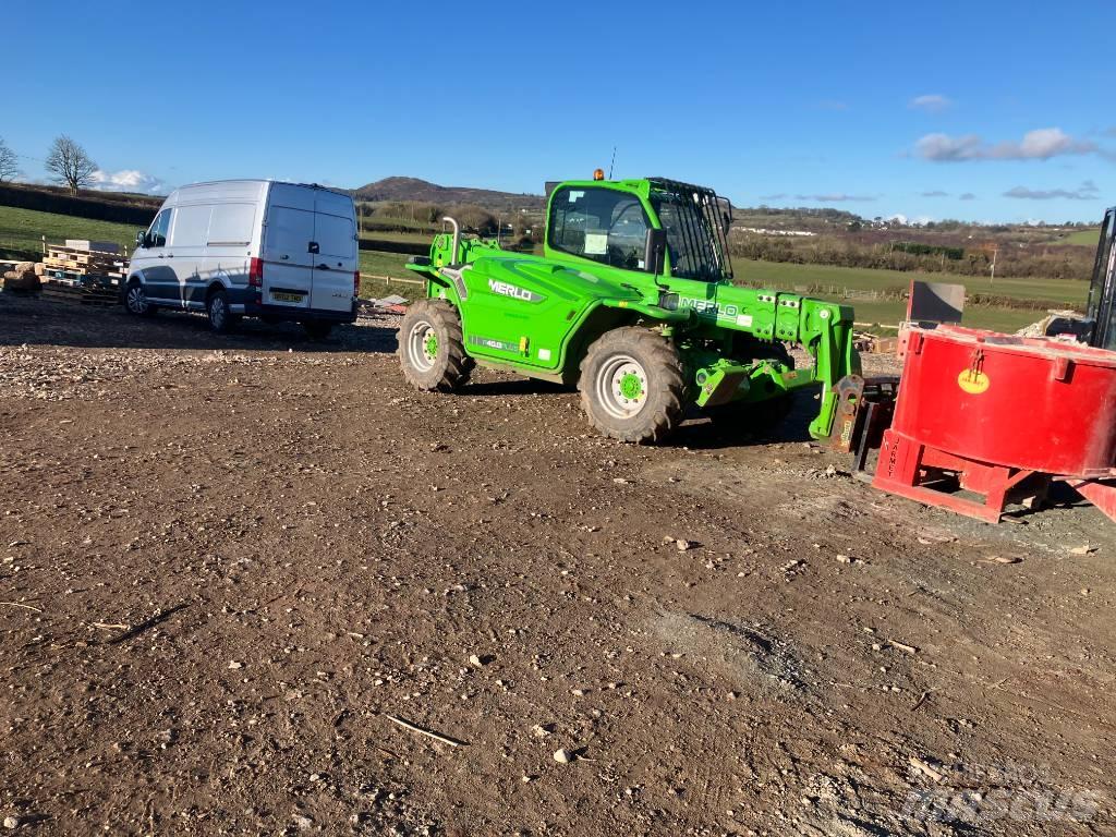 Merlo P40.13 PLUS Teleskopiskie manipulatori