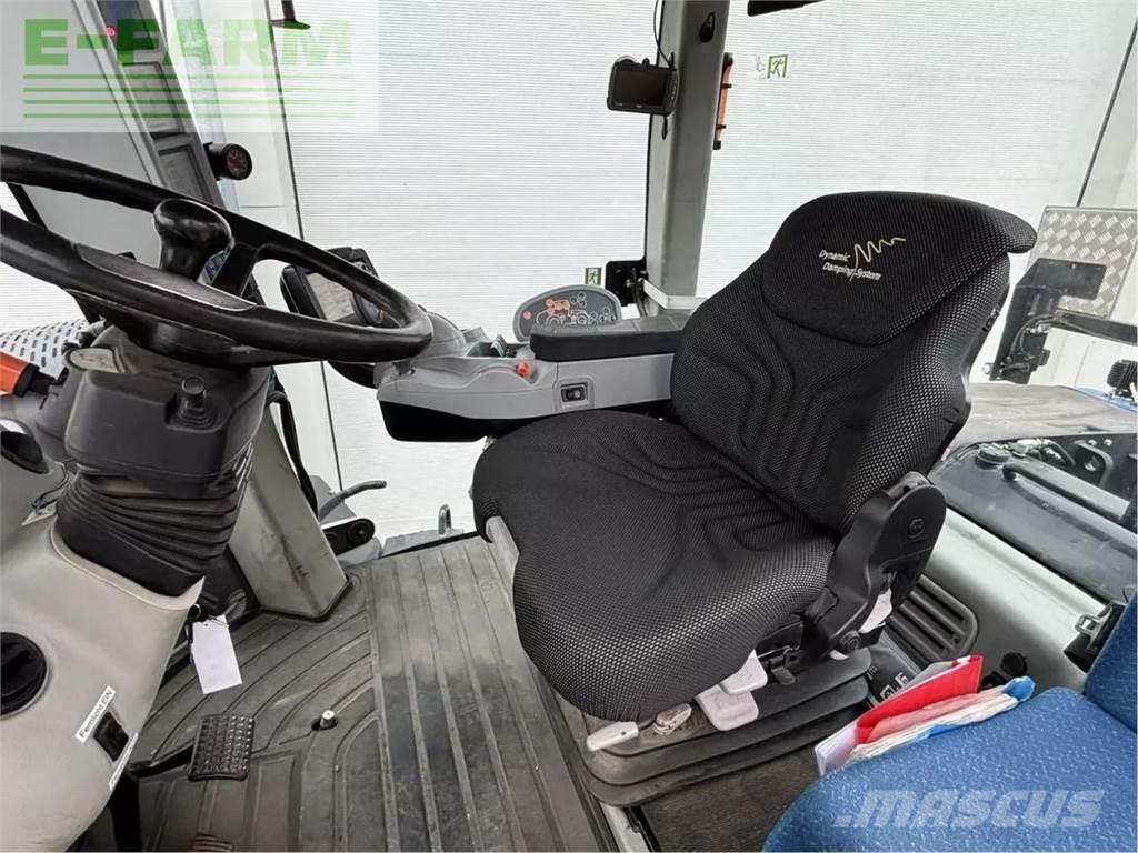 New Holland t9.560 Traktori