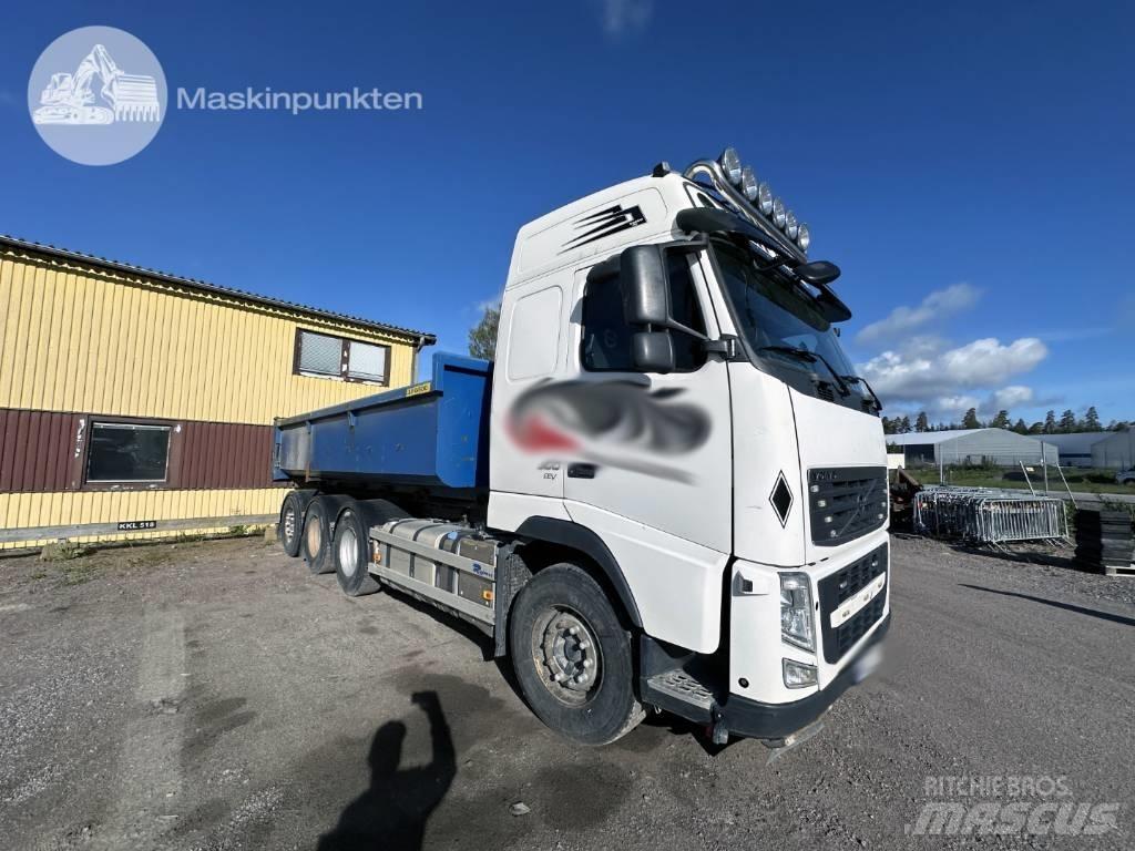 Volvo FH 500 Treileri ar āķi