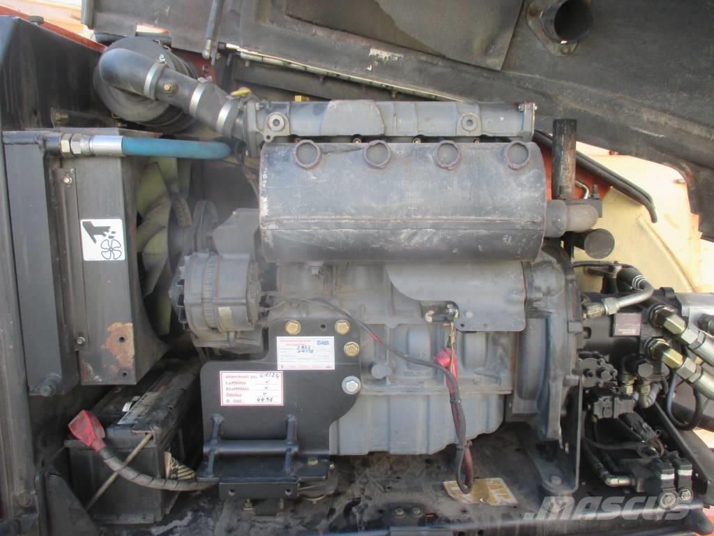 JLG 600 AJ Strēles pacēlāji