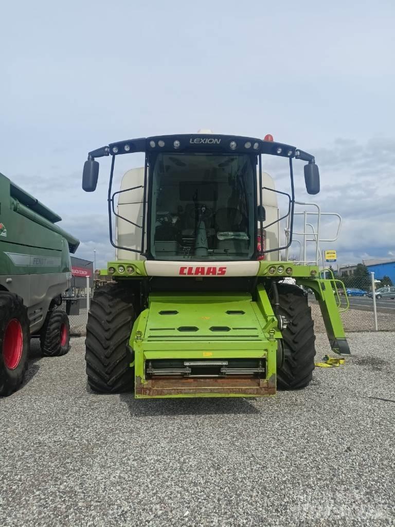 CLAAS Lexion 670 Ražas novākšanas kombaini