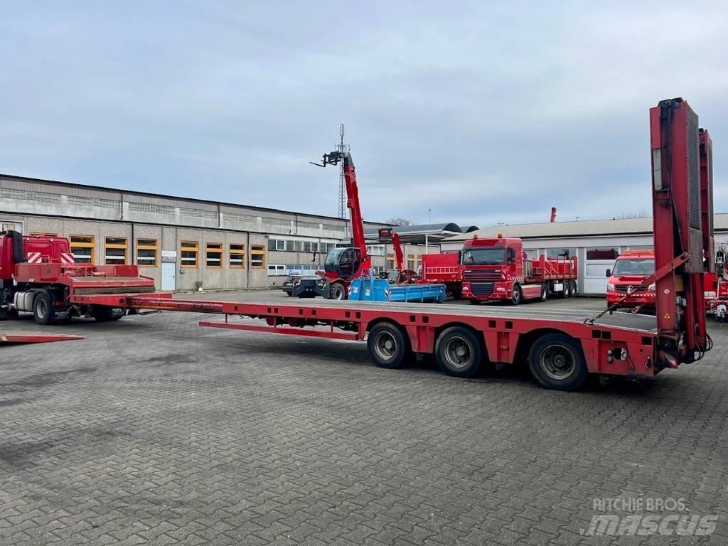 Nooteboom MCO-48-03V Zemie treileri