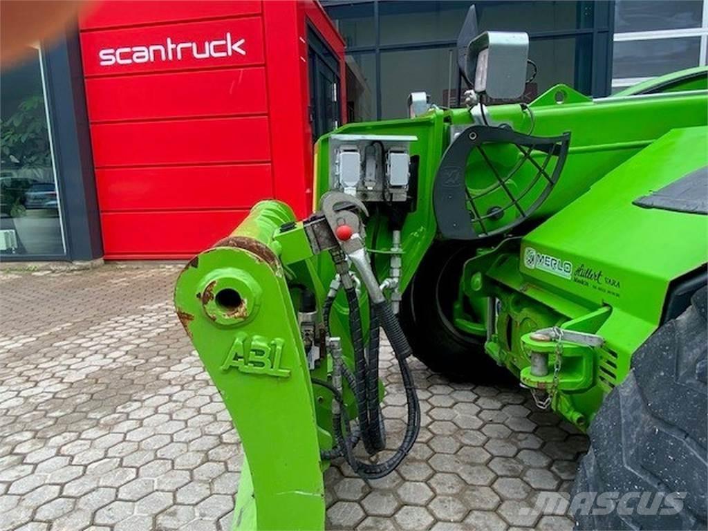 Merlo P27.6 TOP Teleskopiskie manipulatori