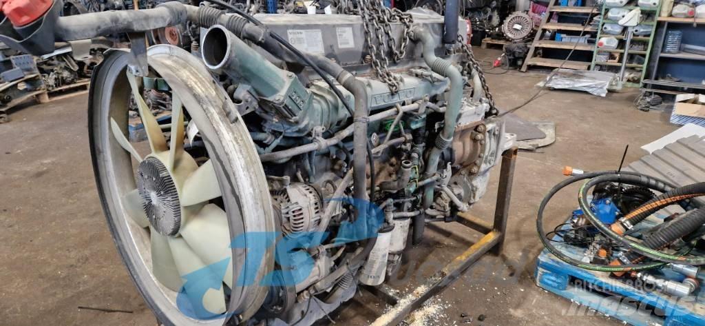Volvo ENGINE D13C460 Dzinēji