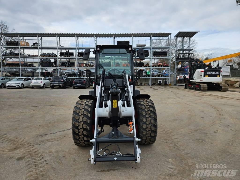 Bobcat L 85 Iekrāvēji uz riteņiem