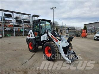 Bobcat L 85 Iekrāvēji uz riteņiem
