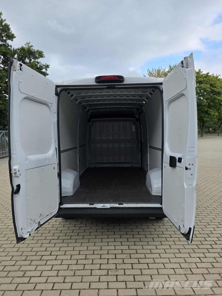 Opel Movano Preču pārvadāšanas furgoni