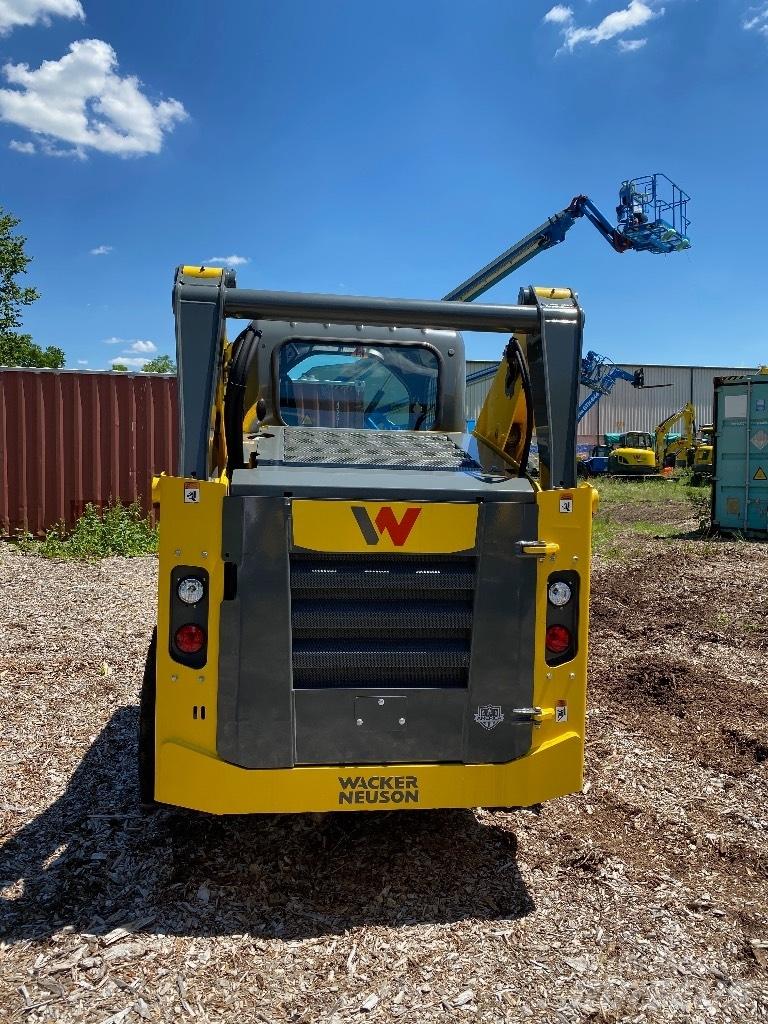 Wacker Neuson SW21 Lietoti riteņu kompaktiekrāvēji
