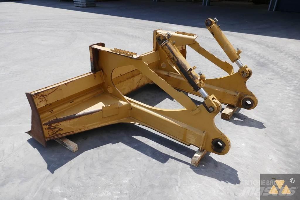 CAT Skidder blade Naži