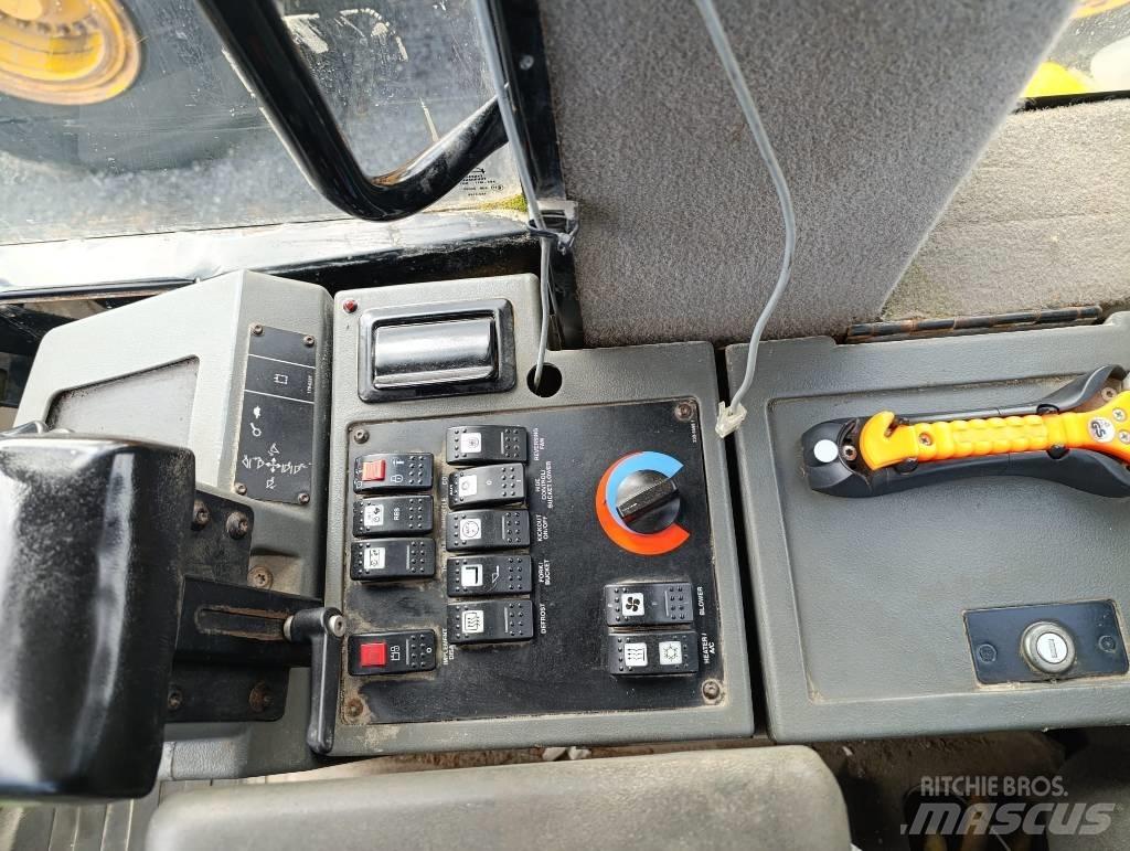 CAT 930 G Iekrāvēji uz riteņiem