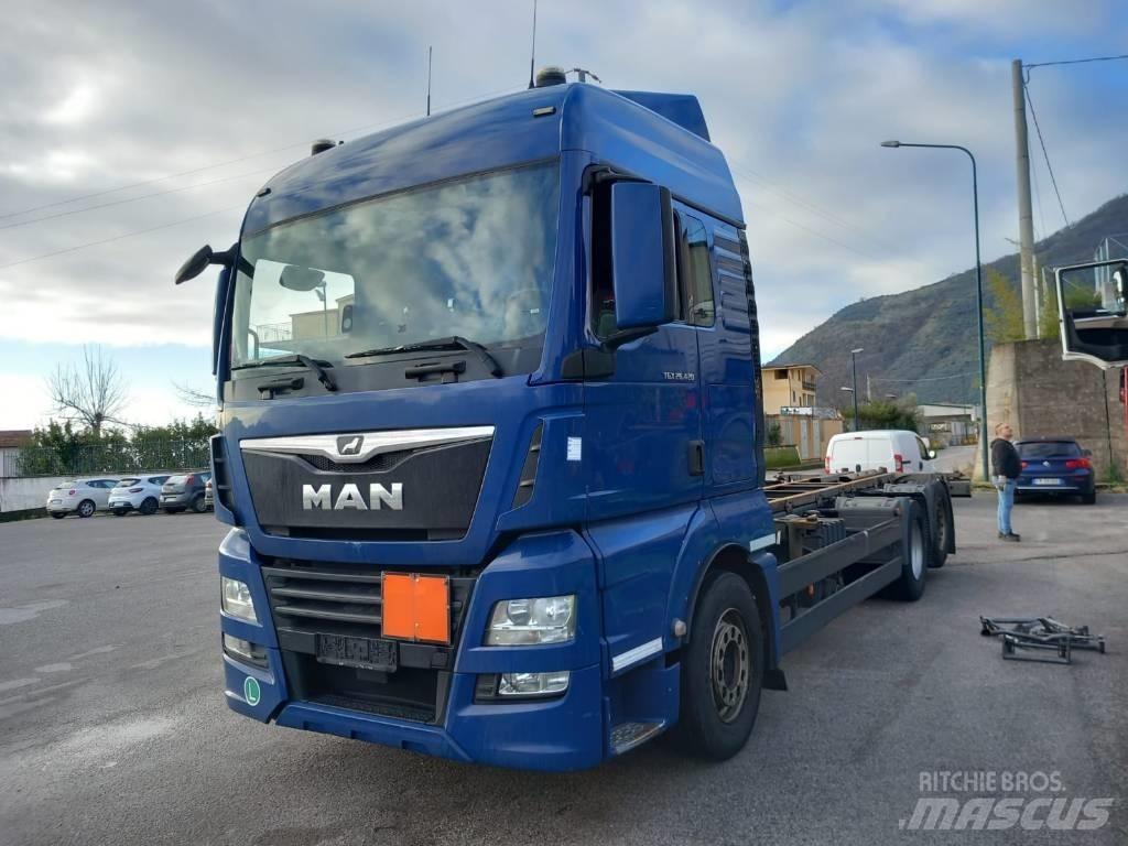MAN TGX 26.420 Evakuatori