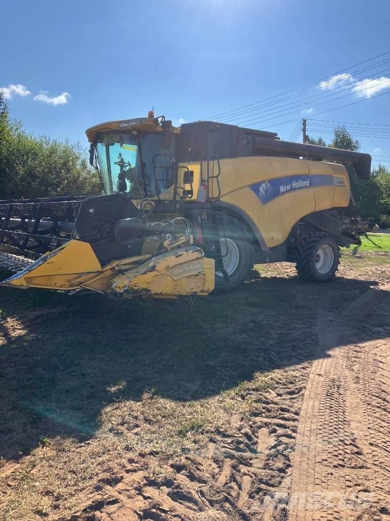 New Holland CX 8080 Ražas novākšanas kombaini