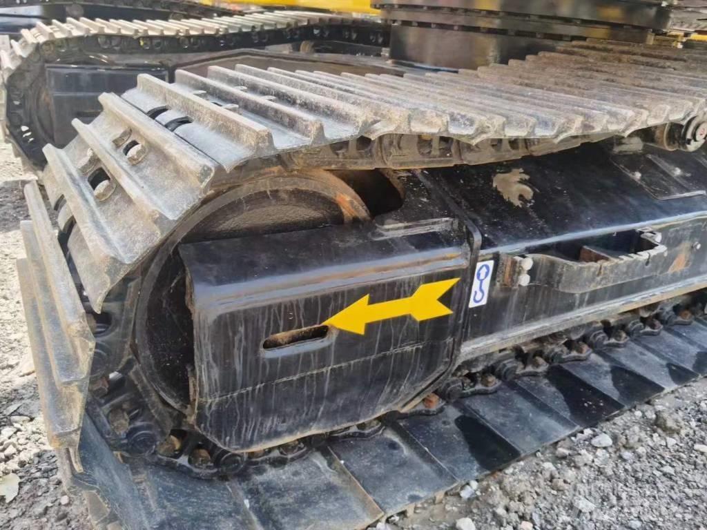 Hitachi Zaxis 200 LC Kāpurķēžu ekskavatori