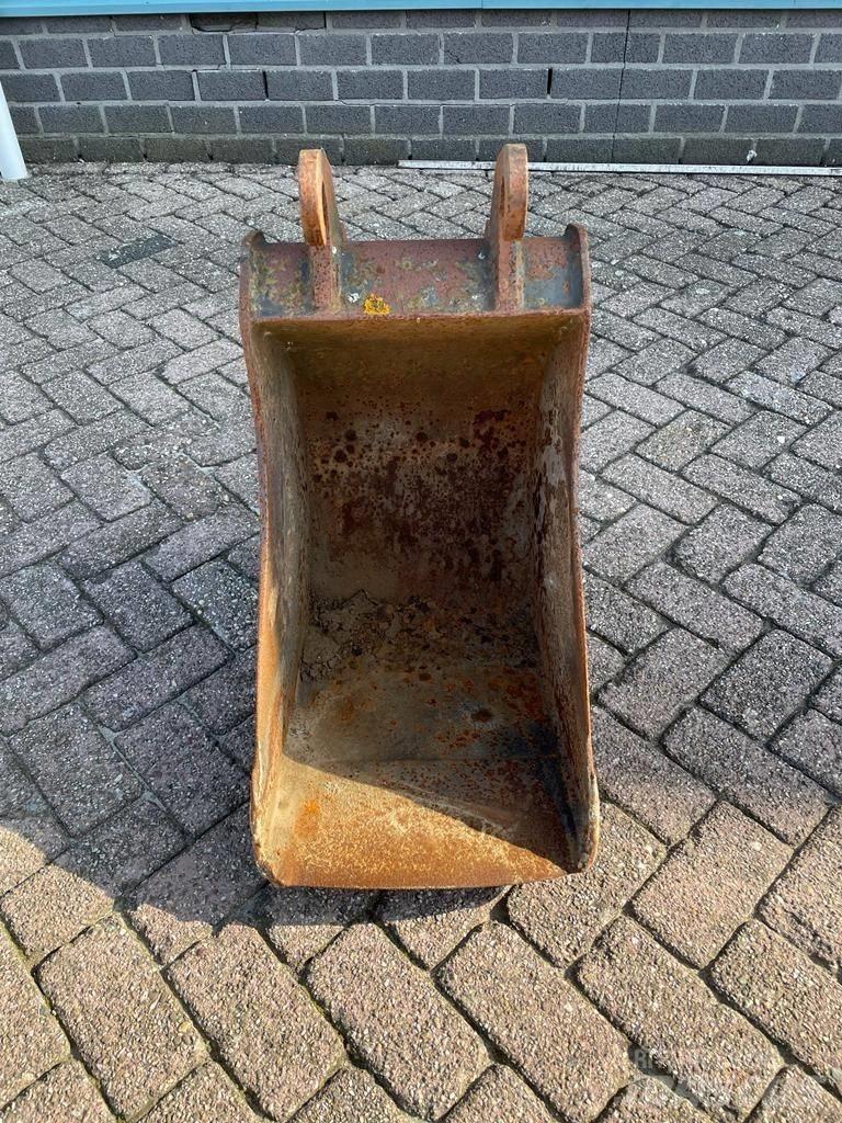 Eurosteel sleuvenbak Kausi