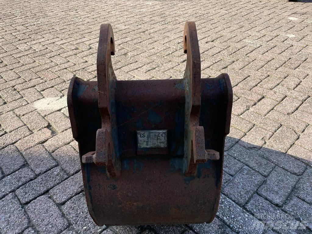 Eurosteel sleuvenbak Kausi