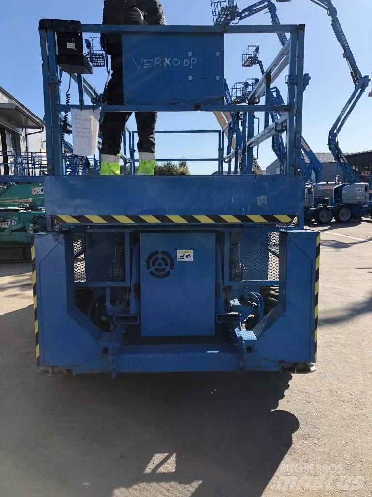 Genie GS 3384 RT Šķerveida pacēlāji