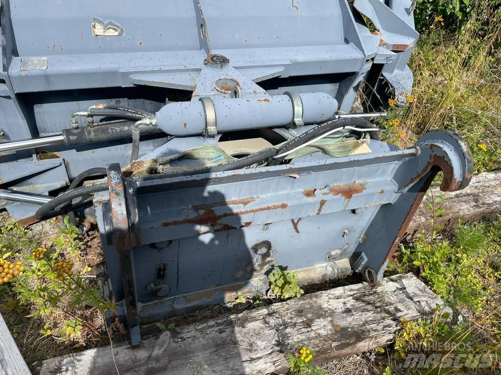 Tellefsdal U-4600 HK Sniega naži un tīrītāji