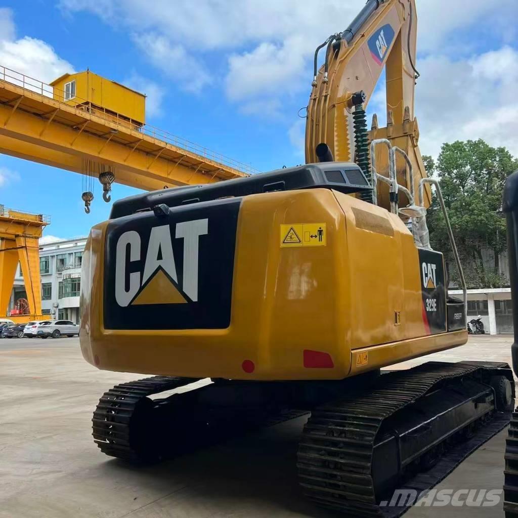 CAT 329 E Kāpurķēžu ekskavatori