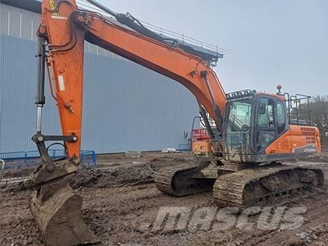 Doosan DX 225 LC-5 Kāpurķēžu ekskavatori