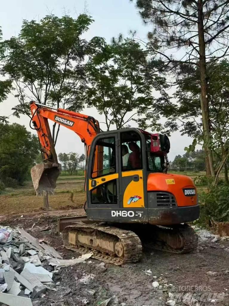 Doosan DH 60-7 Mini ekskavatori < 7 t