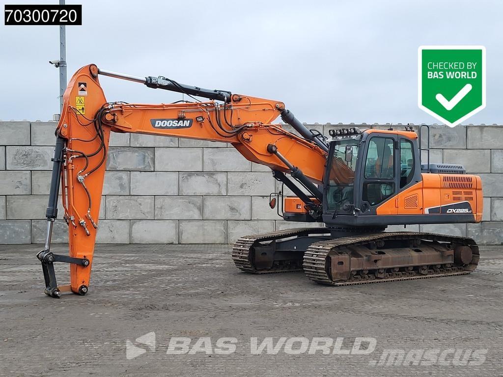 Doosan DX225 LC-5 Kāpurķēžu ekskavatori