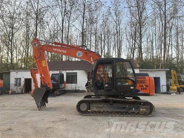 Hitachi ZX120 Kāpurķēžu ekskavatori