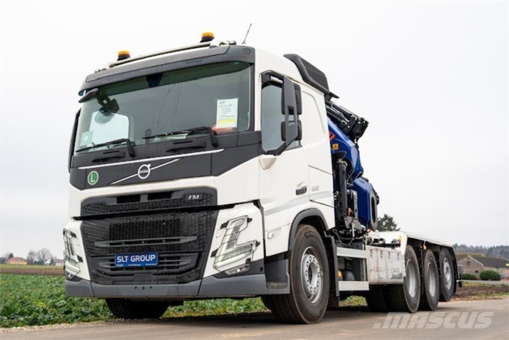 Volvo FM 500 8X4 Smagās mašīnas ar celtni