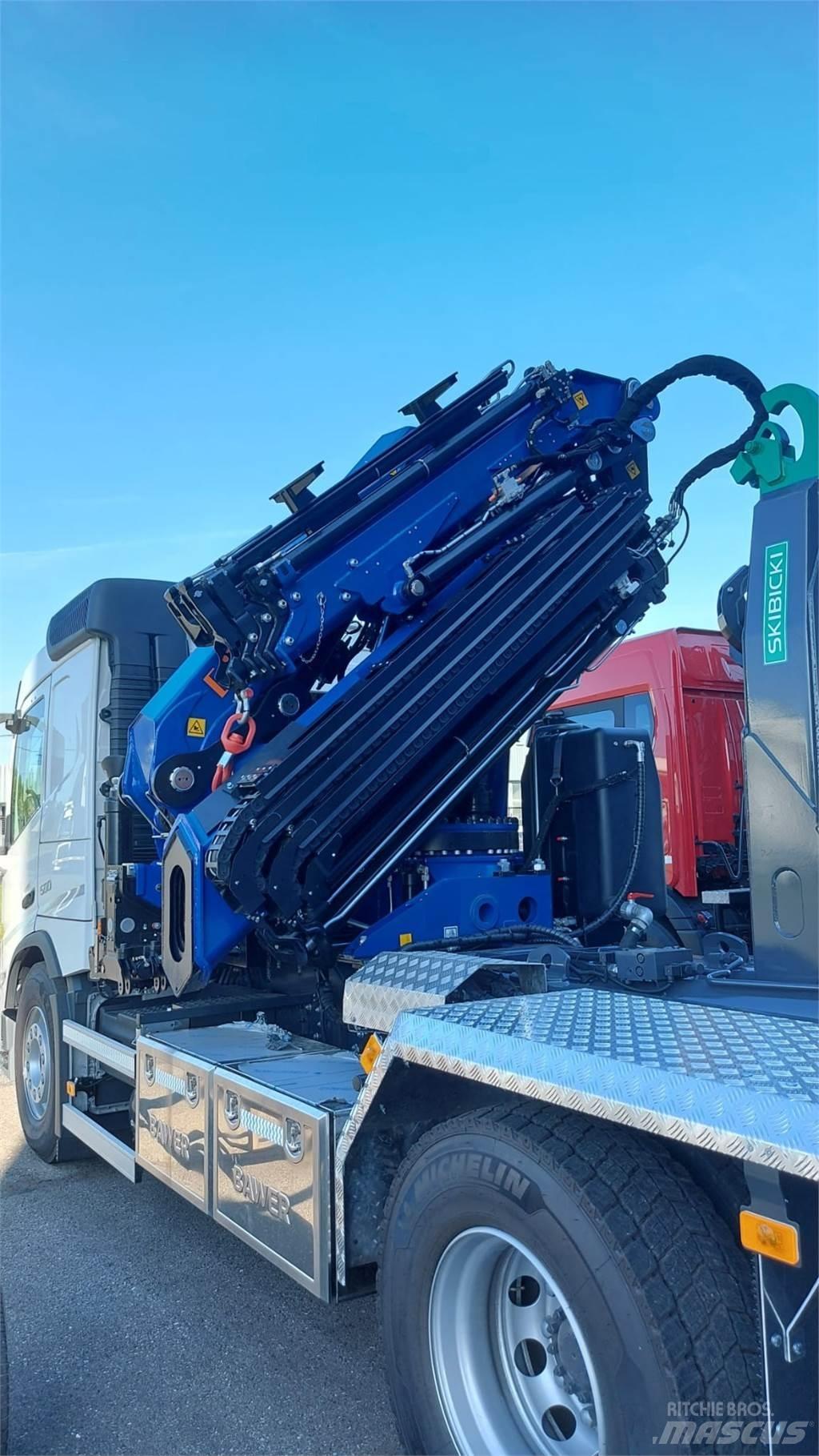 Volvo FM 500 8X4 Smagās mašīnas ar celtni