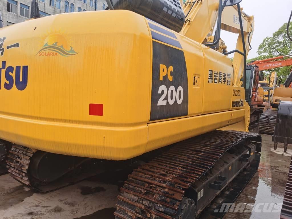 Komatsu PC 200-8 Kāpurķēžu ekskavatori