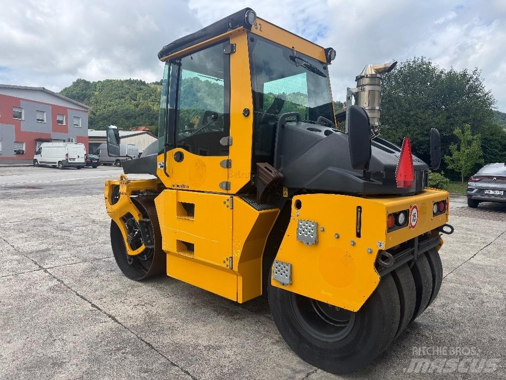 Bomag BW 154 ACP Pneimatiskie veltņi