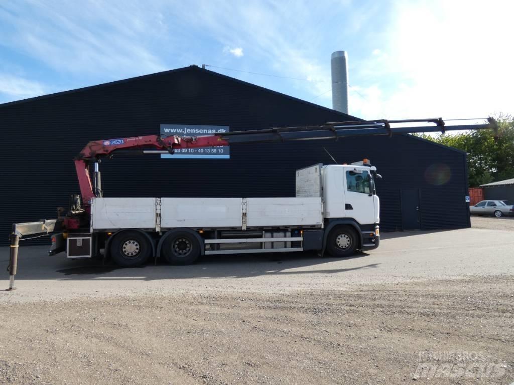 Scania G 450 Smagās mašīnas ar celtni