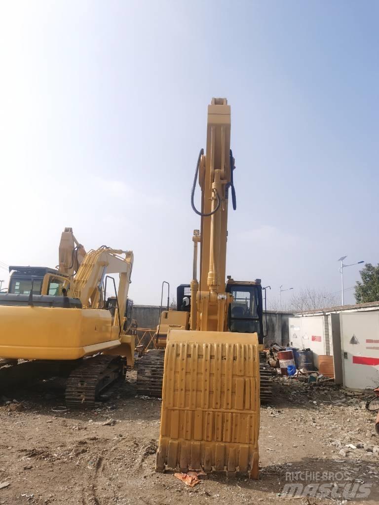 CAT 325 B Kāpurķēžu ekskavatori