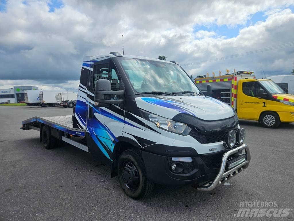 Iveco Daily 50C17 Evakuators ar manipulatoru