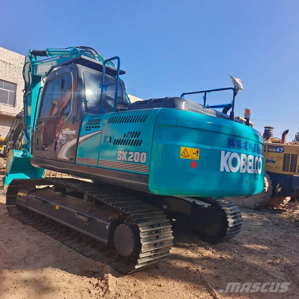 Kobelco SK200-8 Kāpurķēžu ekskavatori