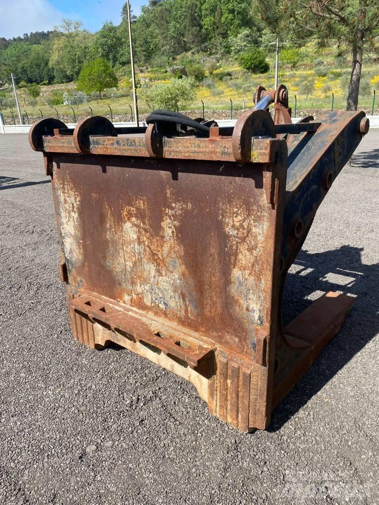 Volvo L 150 Dakšas