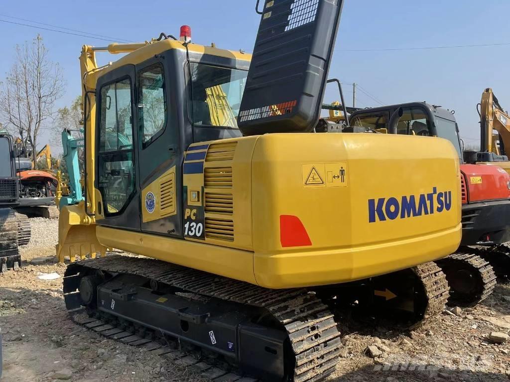Komatsu PC 130-8 Vidēja lieluma ekskavatori 7 t - 12 t