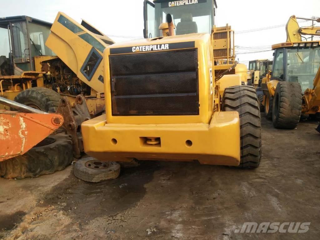 CAT 950H Iekrāvēji uz riteņiem