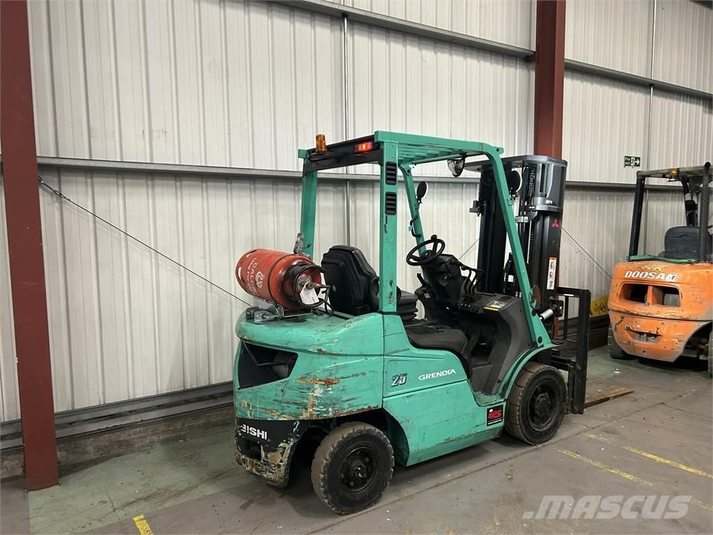 Mitsubishi FG25NT LPG tehnika