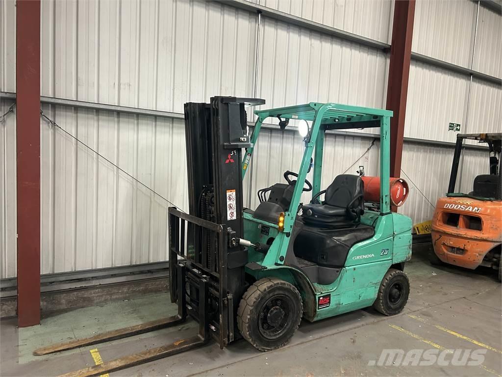 Mitsubishi FG25NT LPG tehnika