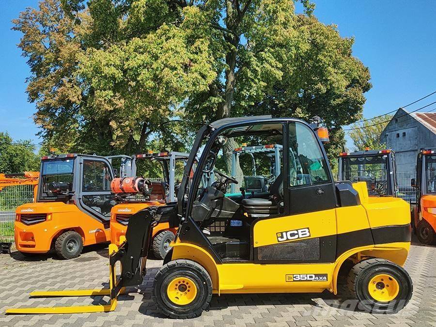 JCB TLT35D 4x4 Teleskopiskie manipulatori
