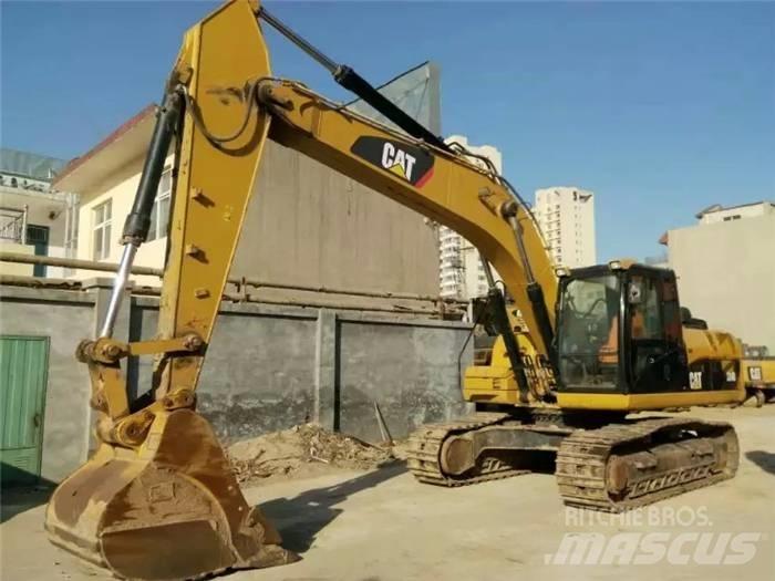 CAT 324 D2L Kāpurķēžu ekskavatori