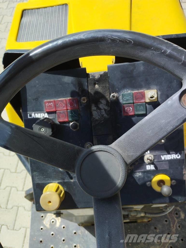 Wacker Neuson RD 15 Divvalču grunts veltņi
