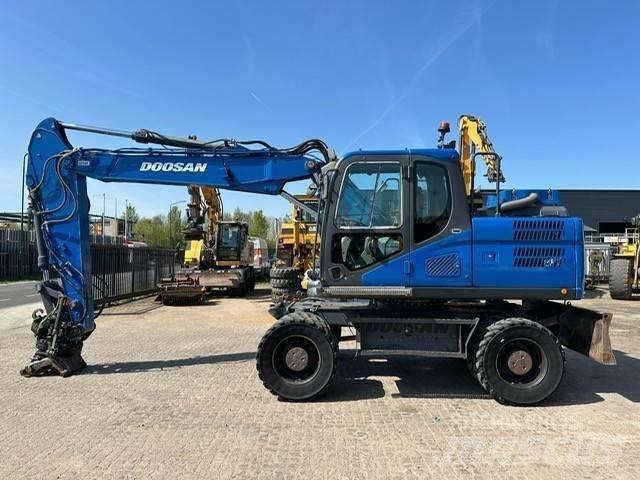 Doosan DX 170 W Ekskavatori uz riteņiem