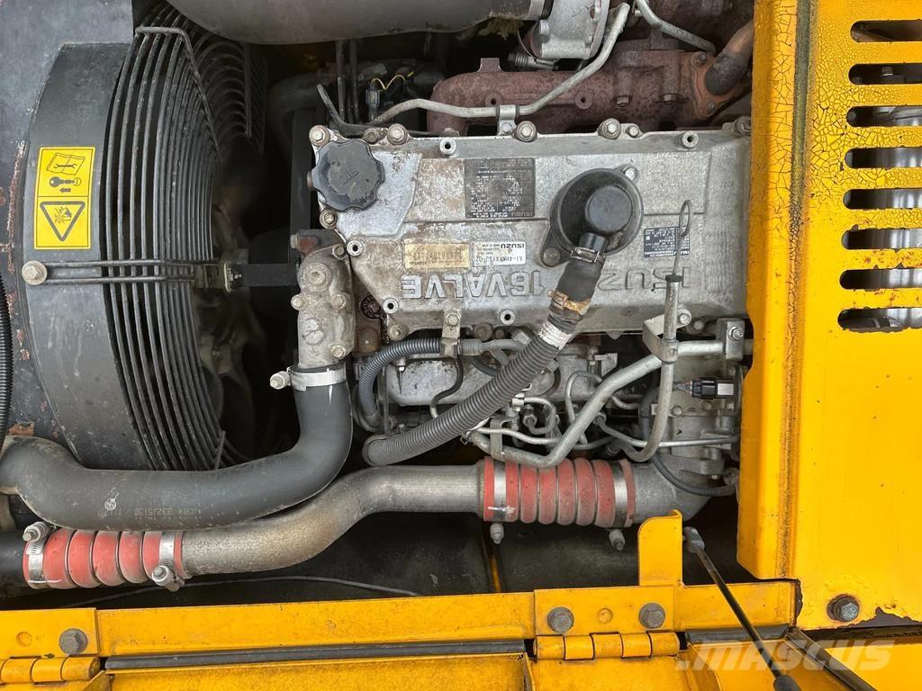 JCB JS190LC Kāpurķēžu ekskavatori