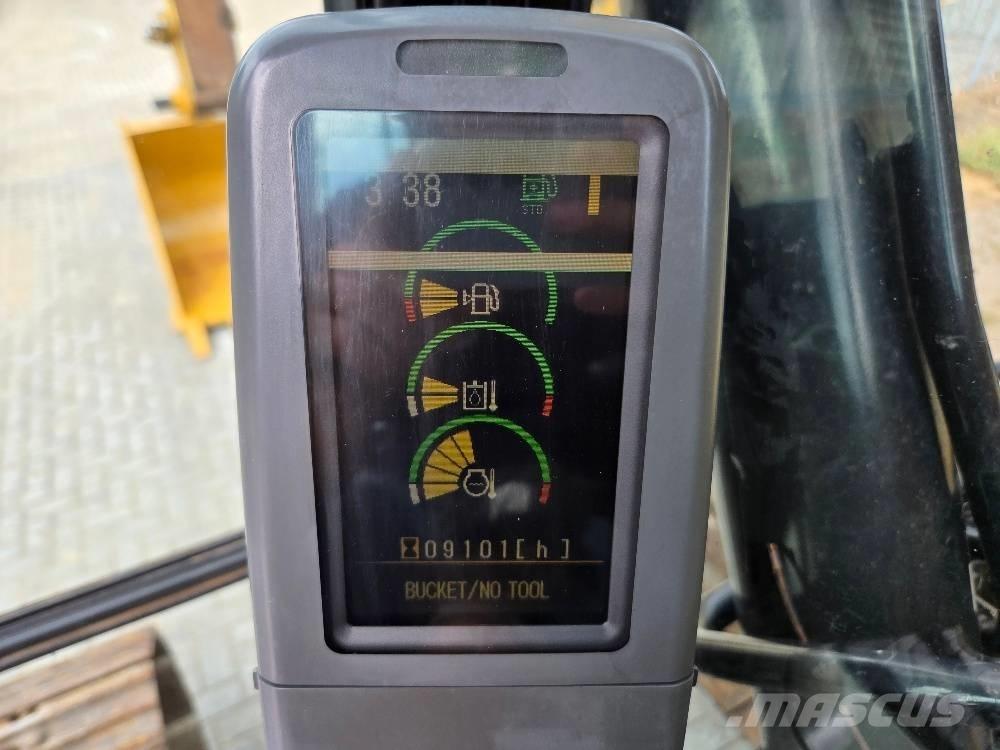 CAT 323DL Kāpurķēžu ekskavatori